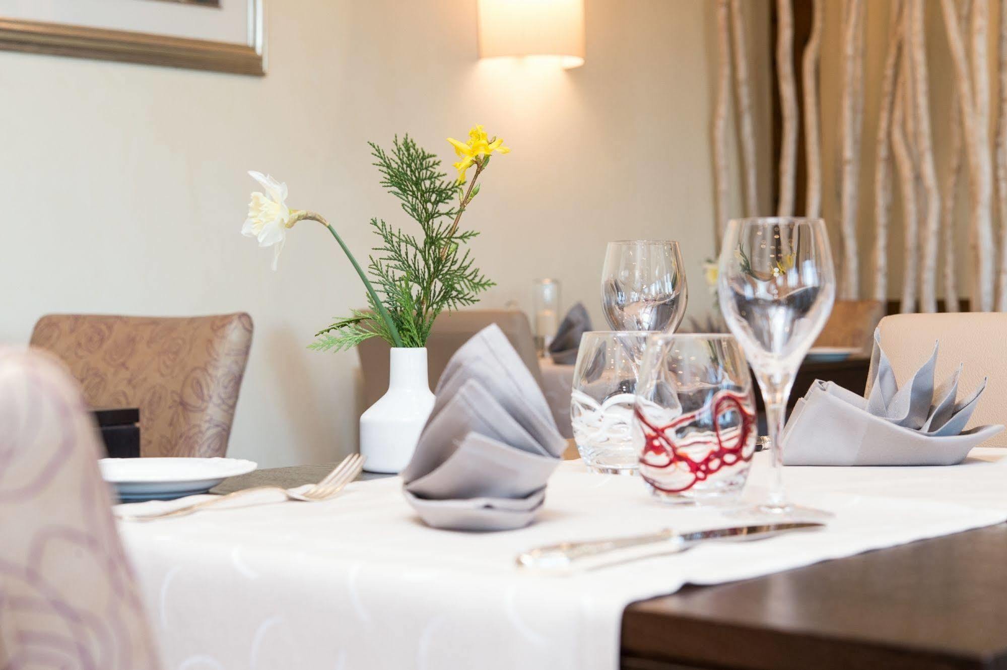 בורשייד Hotel Saint Fiacre מראה חיצוני תמונה